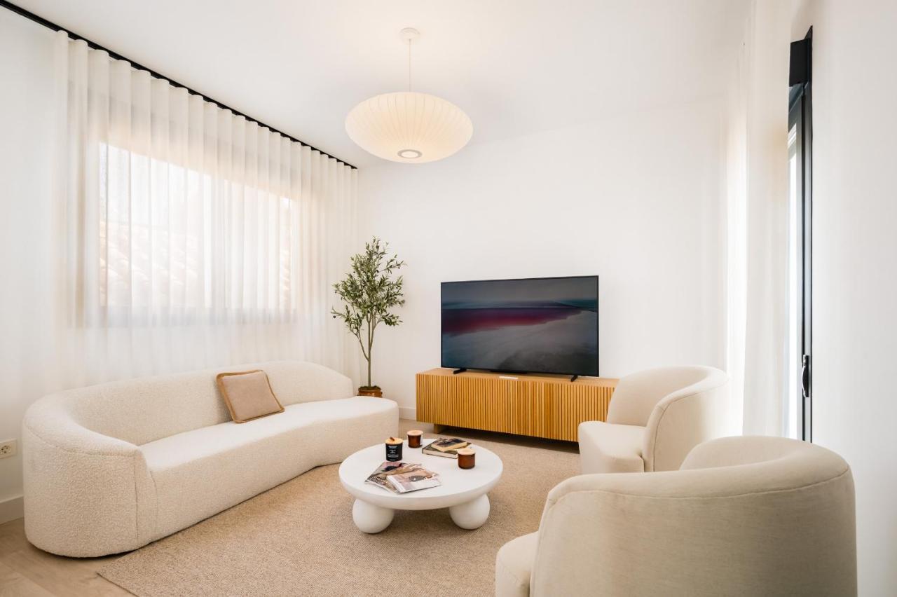 Stylish Designer Duplex-3Beds 2Baths-Puerta Carmona Centro Apartment Seville Ngoại thất bức ảnh