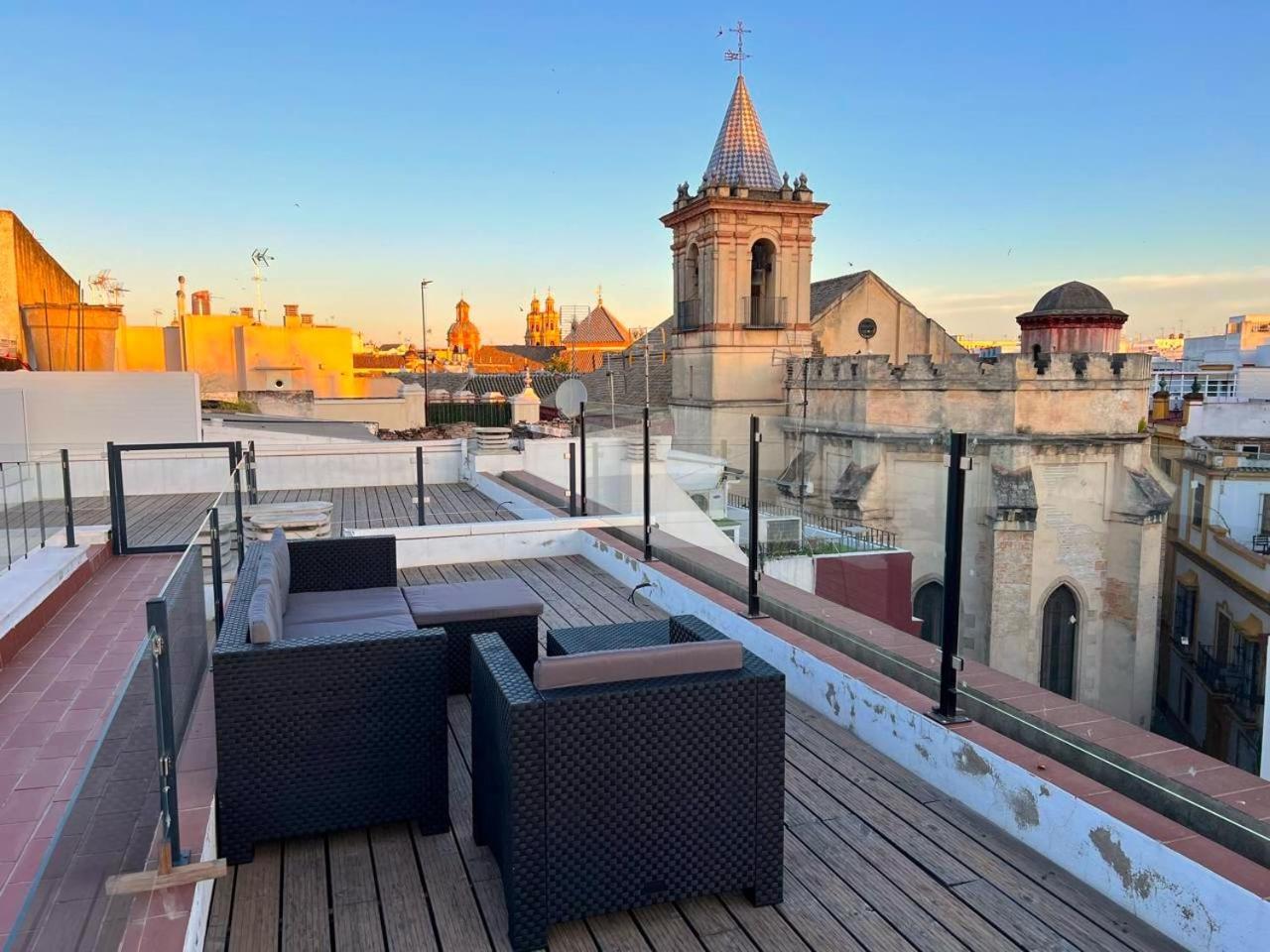 Stylish Designer Duplex-3Beds 2Baths-Puerta Carmona Centro Apartment Seville Ngoại thất bức ảnh